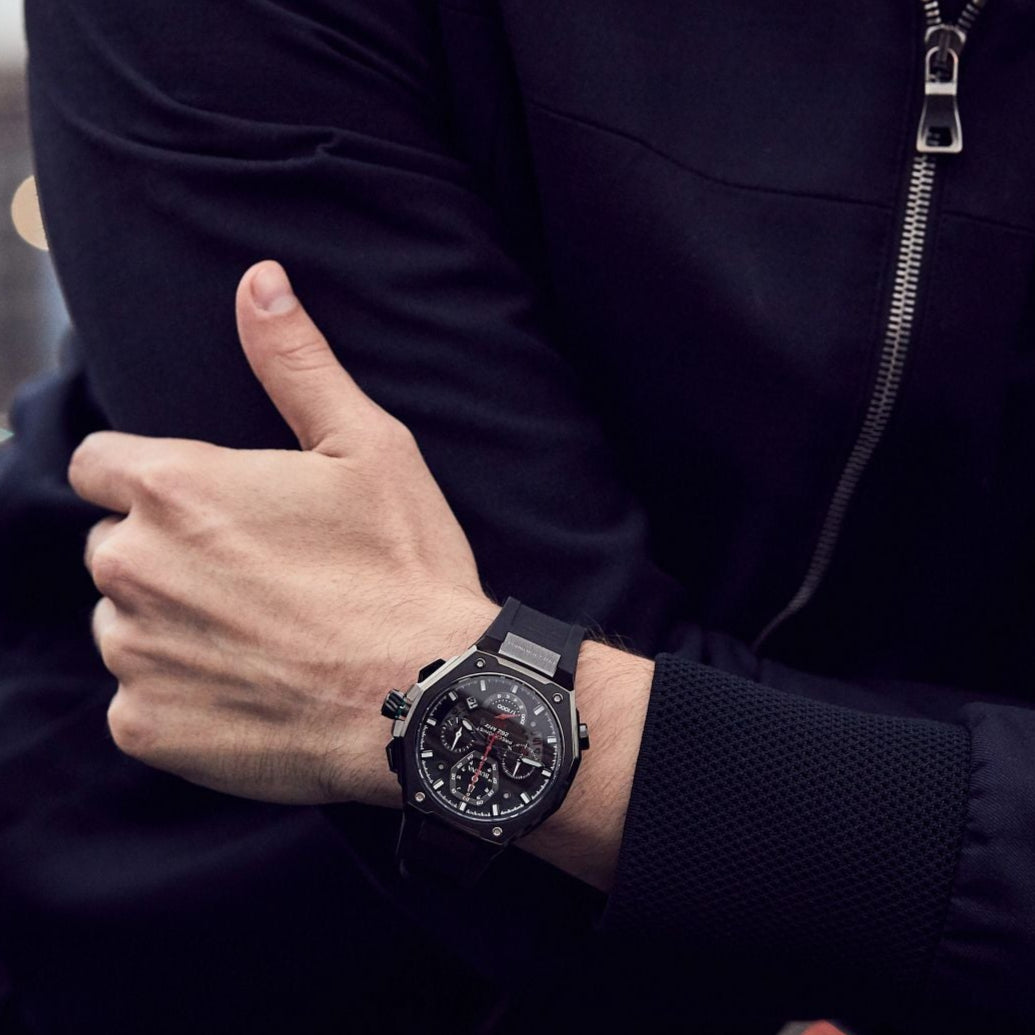 Bulova Precisionist 98B358 Caballero