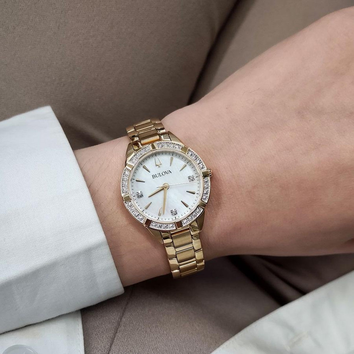 Reloj Bulova Sutton 98R297 para Mujer